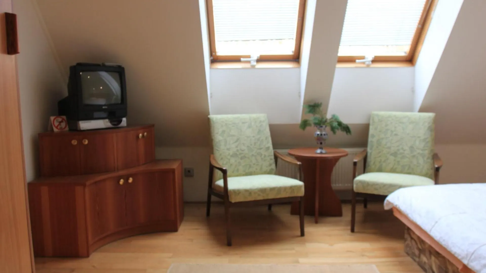 A.Dalia Hotel Karlovy Vary 2*,  Czech Republic